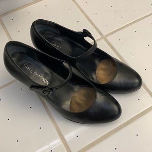 Black Mary Jane heel